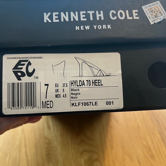 Kenneth Cole Hylda 70 heel, black, hardly worn, size 7. 3” heel - Picture 10 of 10